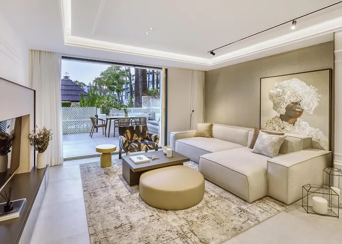 Elegant 3- Bedroom In Puente *